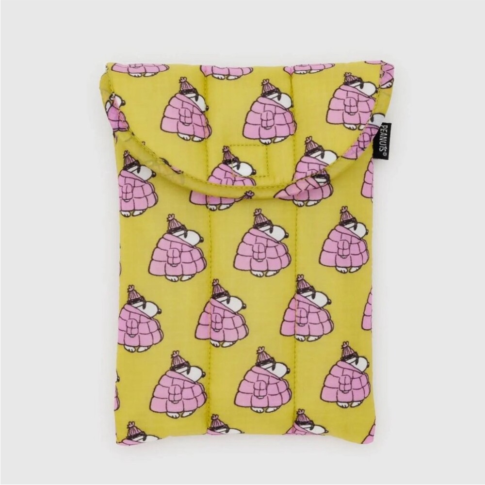 NWT BAGGU Puffy Tablet Sleeve 8" - Peanuts - Mini Puffer Snoopy